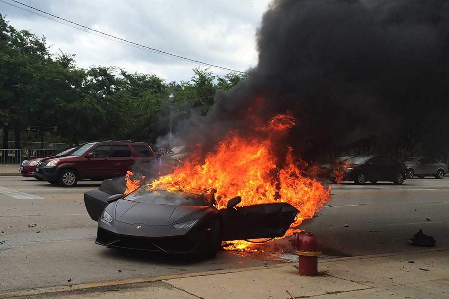 FIVE OF THE CRAZIEST SUPERCAR CRASHES