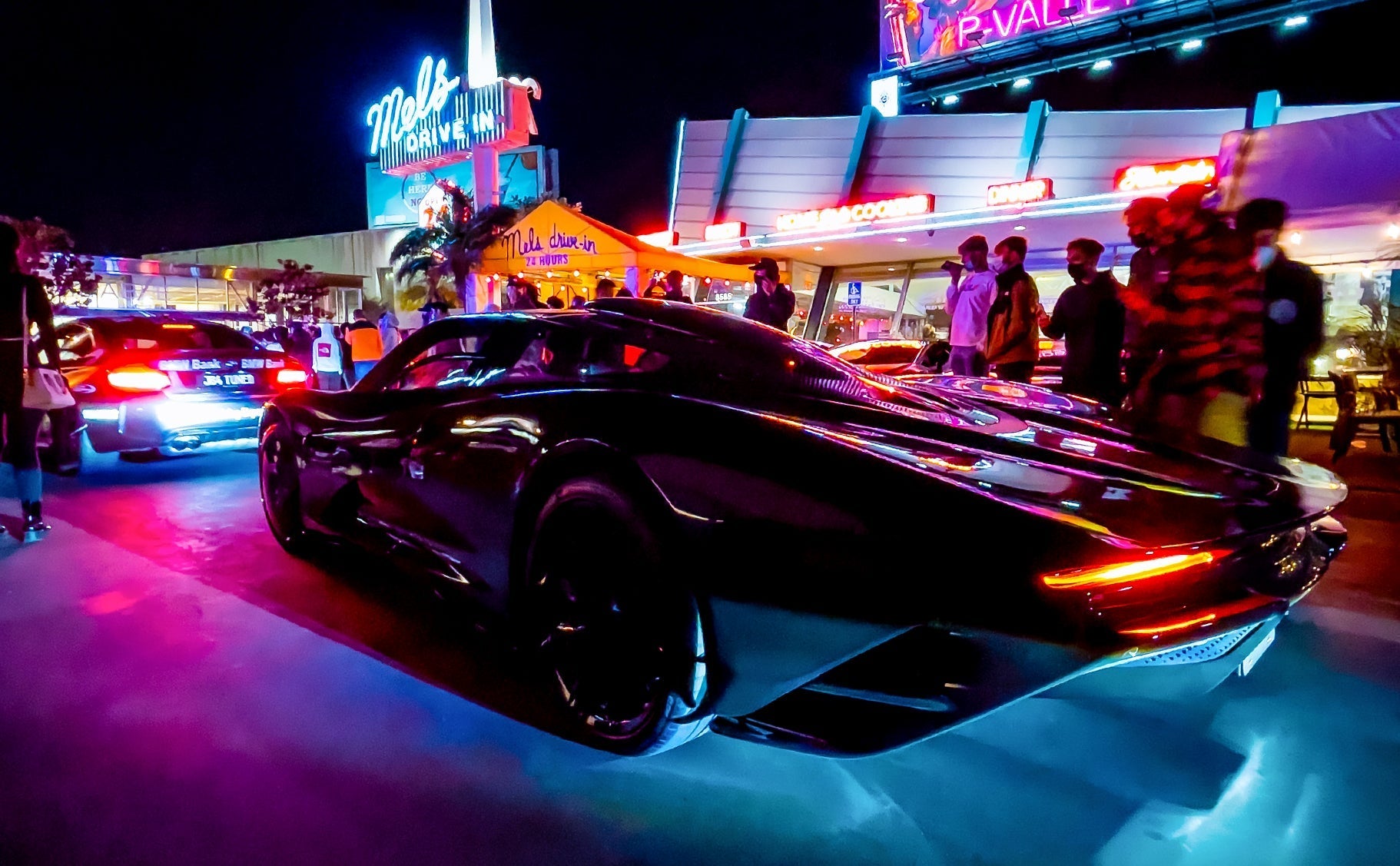 DINE AND DASH