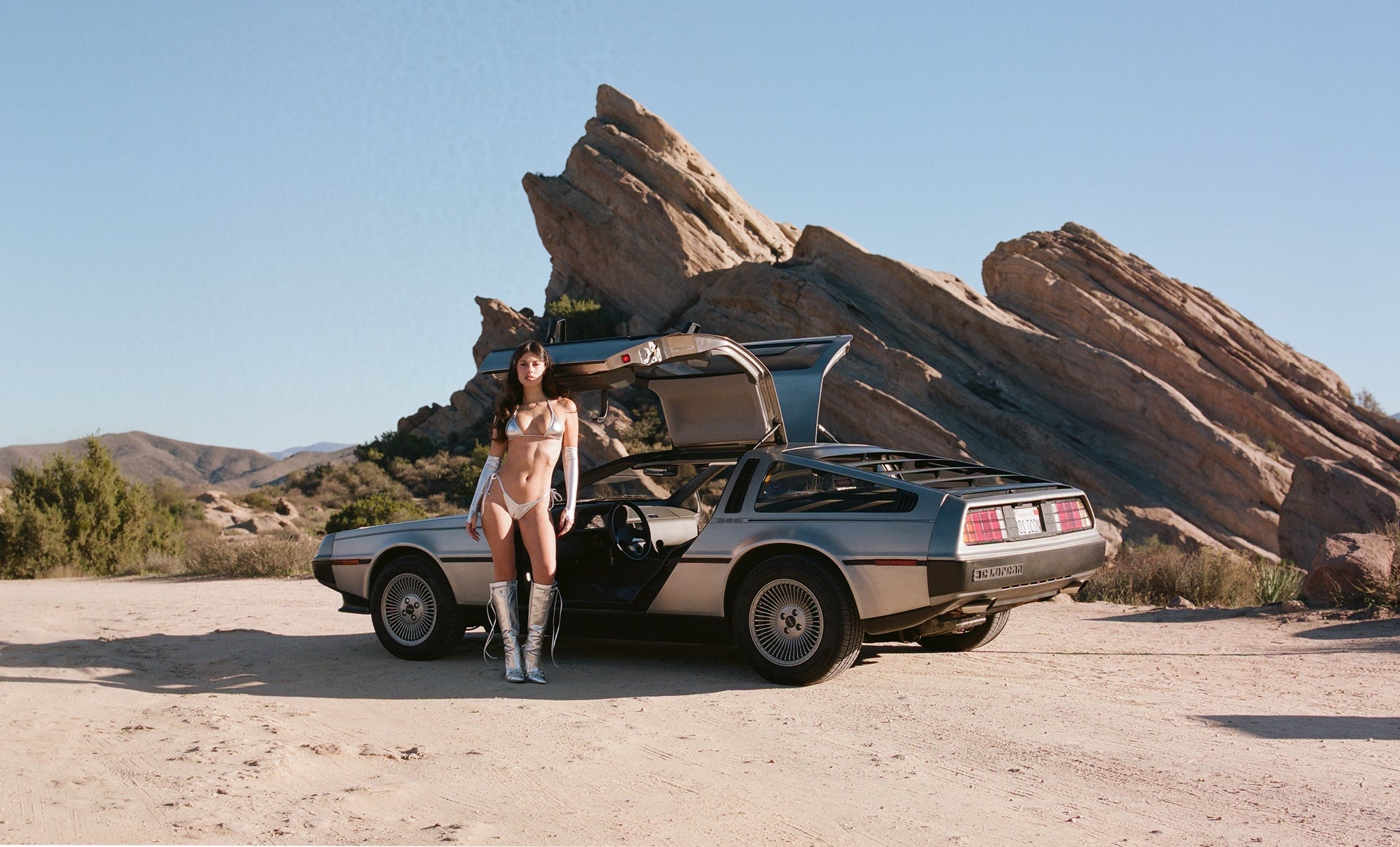 1981 DMC-12 DELOREAN: A ROLLING TIME MACHINE
