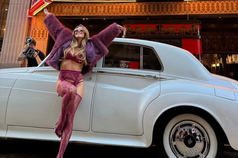 SYDNEY SWEENEY STEPS OUT IN A 1950s ROLLS ROYCE IN LOS ANGELES